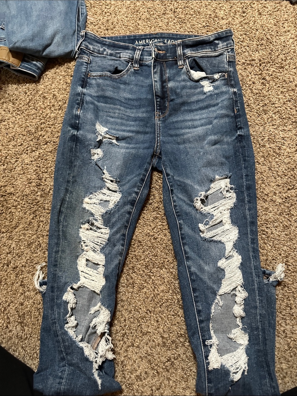 American Eagle Outfitters Distressed Blue Skinny Jeans